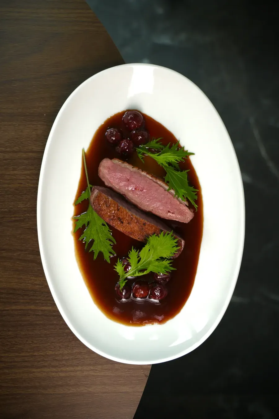 Ente im Restaurant PONTI
