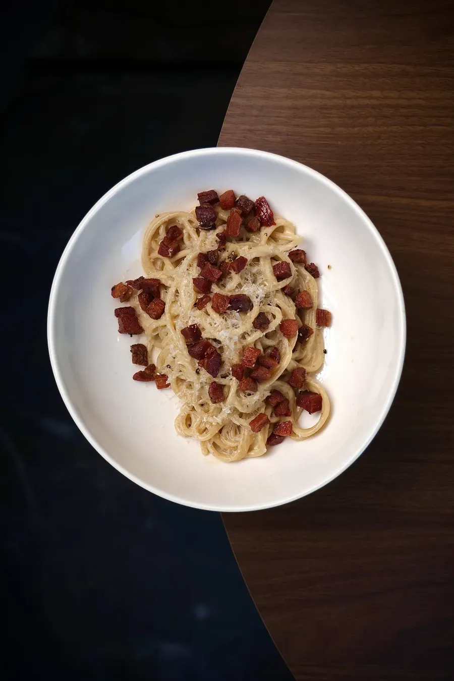 Spaghetti im Restaurant PONTI