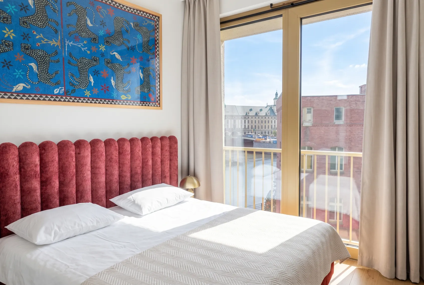 Suite, zdjęcie 4