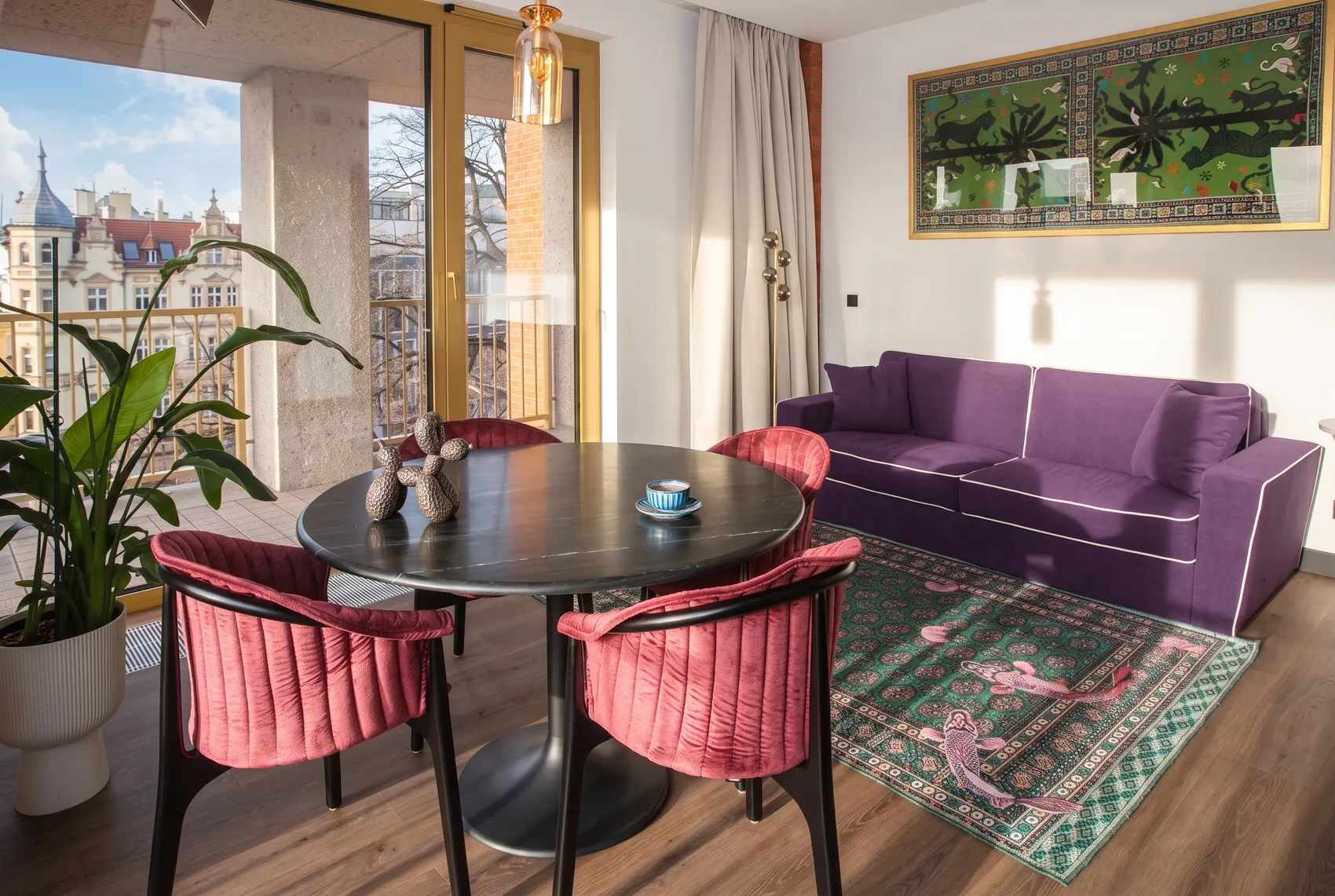 Suite, zdjęcie 7